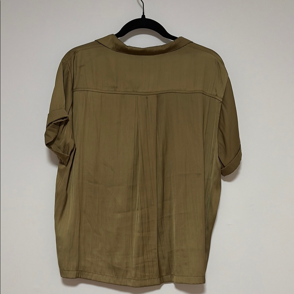 Anthropologie Olive Green Short-Sleeve Button-Down Shirt - Picture 3 of 3